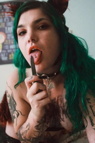 Juana Stone Pornstar — 1 / 8