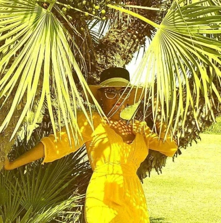 Alexandra Bittencourt — 1 / 12