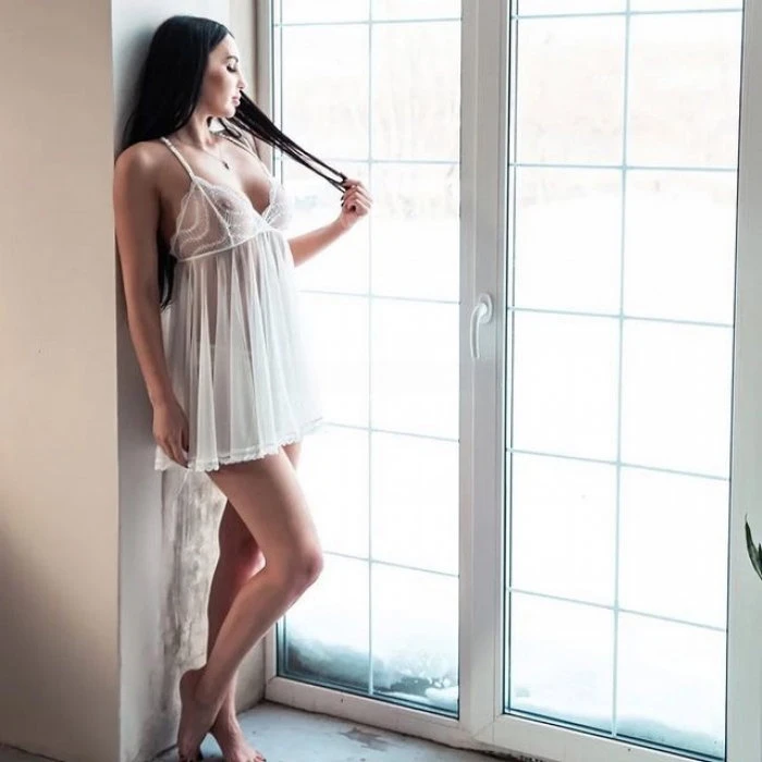 Polina — 3 / 4