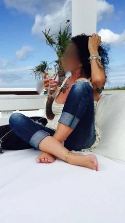 Deutsche Cora — 16 / 17