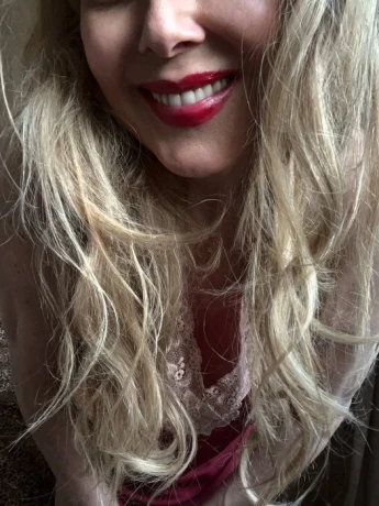 Anna Tantra — 2 / 10