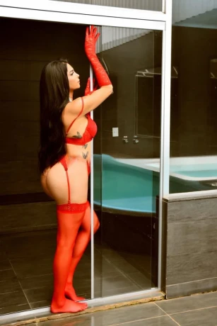 Emilly Oliver — 7 / 12