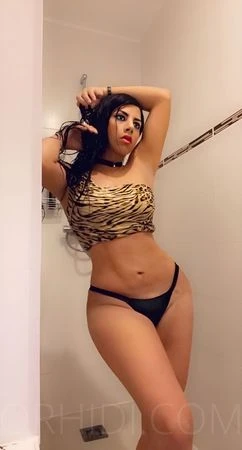 TS Ariana Fernandez — 16 / 18