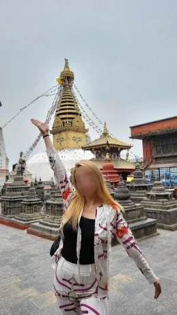 Melania Gfe — 2 / 11