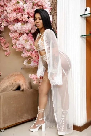 Andressa Sampaio — 10 / 12