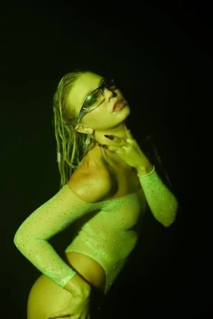 Zlatoslava — 5 / 8