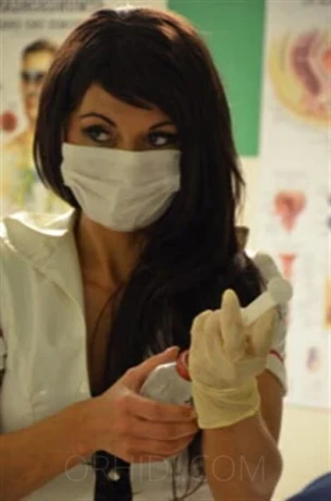 SCHWESTER SOPHIE — 1 / 3