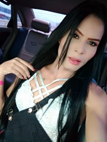 Georgina Gibson — 5 / 12