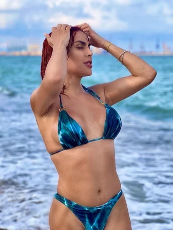 Valery Ts — 8 / 12