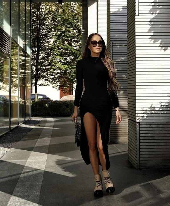 Lana Beth — 4 / 5