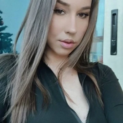 Lisa, Escort, Paris