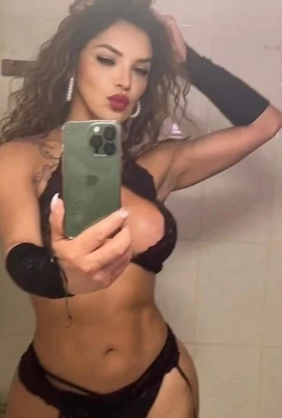 Letizia Valentina — 9 / 12