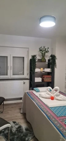 Amina Nur Mit Termin — 4 / 12