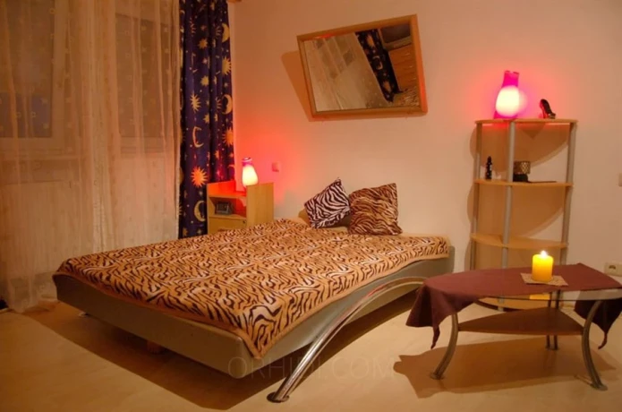 LAUFHAUS Kufsteiner 109 — 5 / 6