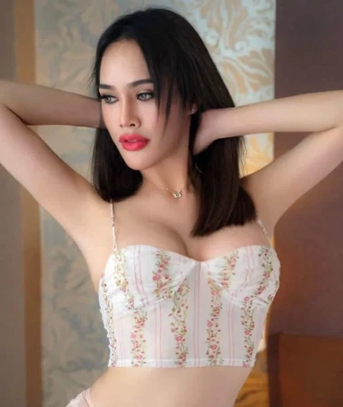 Ts Anna Asia — 4 / 5