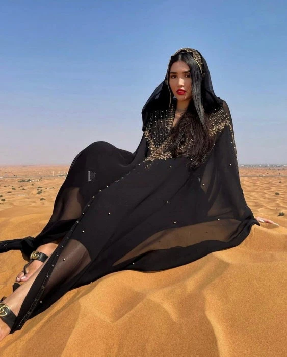 Yana, Escort, Dubai