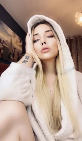 Turkish Queen Melissa — 4 / 12