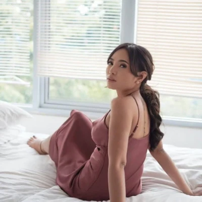 Gebby, Escort, Singapore