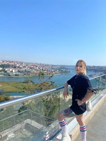 TS Ella D*ll - Türkish Sex bomb — 17 / 23