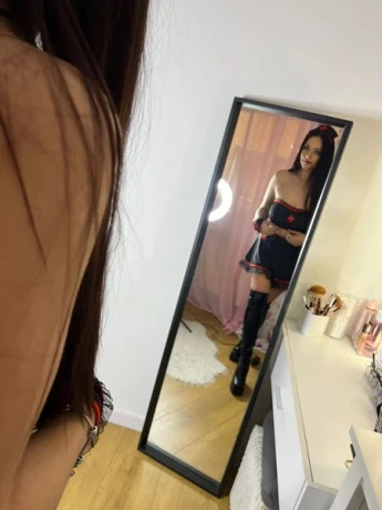 Emma — 3 / 5