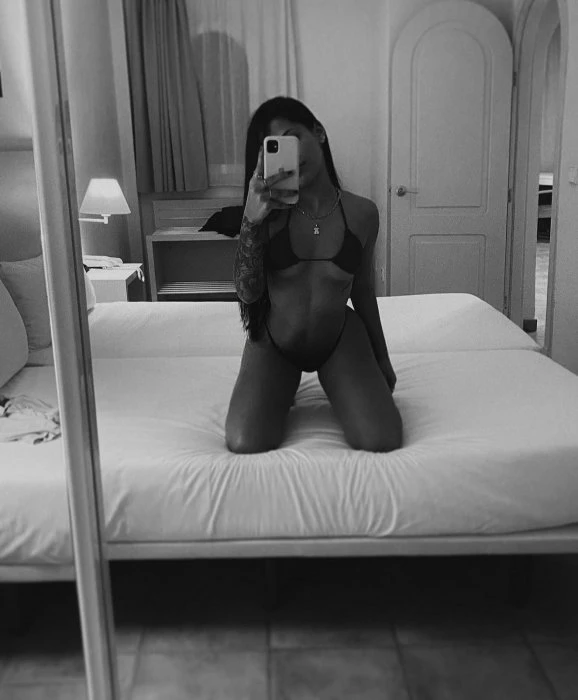 Lina — 11 / 12