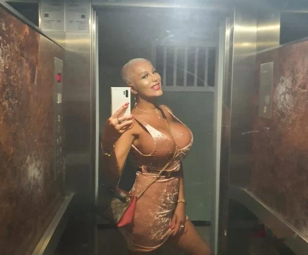 Trans Latina Xxl — 9 / 14