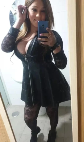 The Queen Valeria Ts Original 100 23x12 Real — 20 / 23