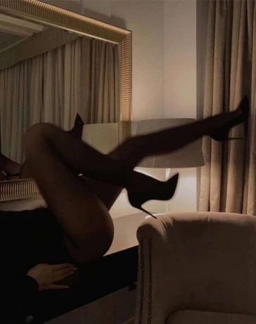 Chantelle — 4 / 24