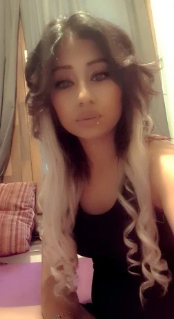 Clara Squirting 1001 — 4 / 5