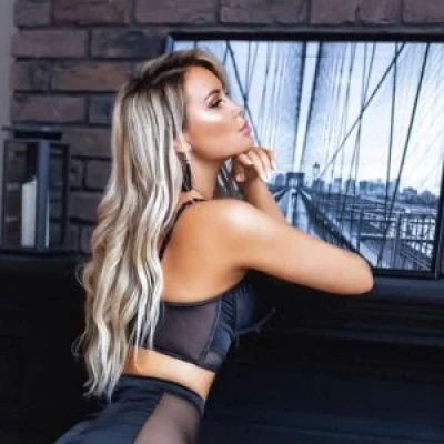 Roxi, Escort, Istanbul