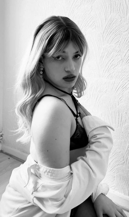 Taylor, Escort, Milan