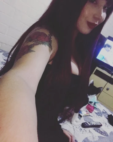 Luna Smith — 7 / 12