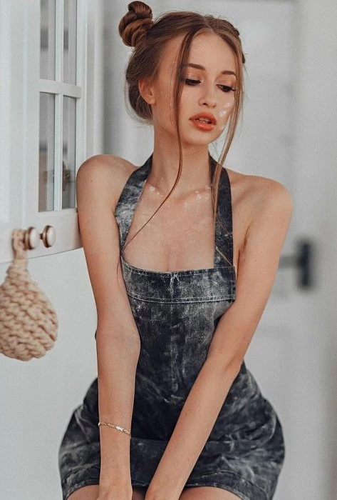 Milena — 5 / 6