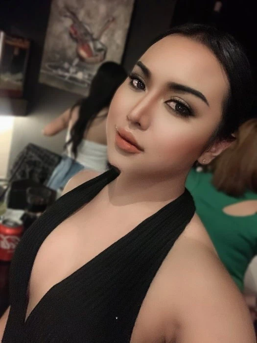 Amika — 3 / 5