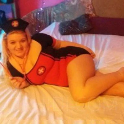 Lina (24) - Atemberaubende Natürlichkeit, Escort, Vienna