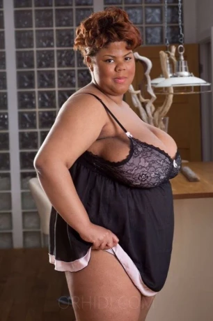 naomihotelvisits — 9 / 18