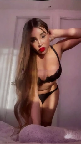 Danaez Vuitton — 5 / 12