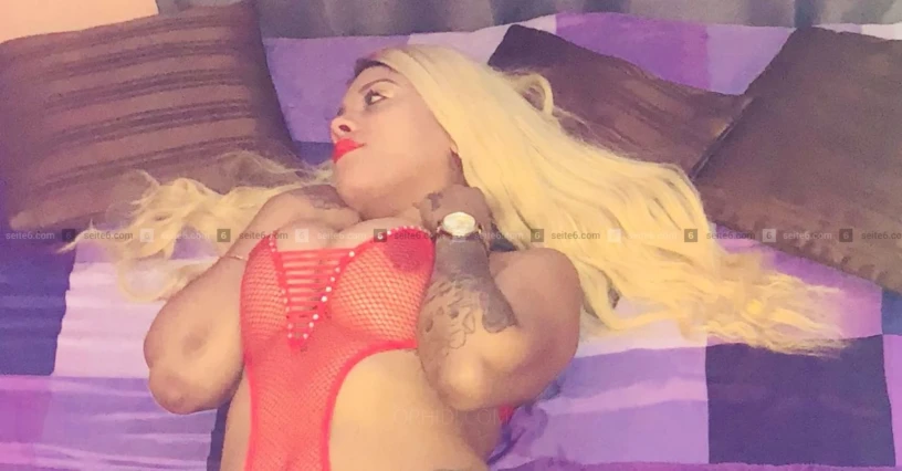 Geile Leslie — 2 / 3