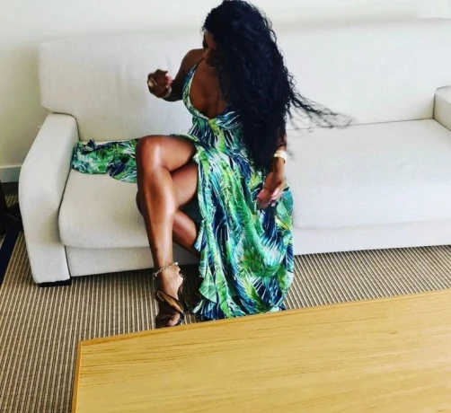 Hot black girl — 7 / 8