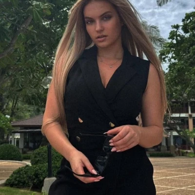 Ansi, Escort, Hamburg