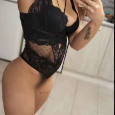 Melek93, Escort, Regensburg