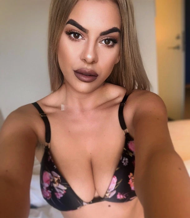 Sonya — 5 / 6
