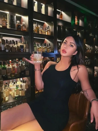 Sexy Mary — 2 / 12