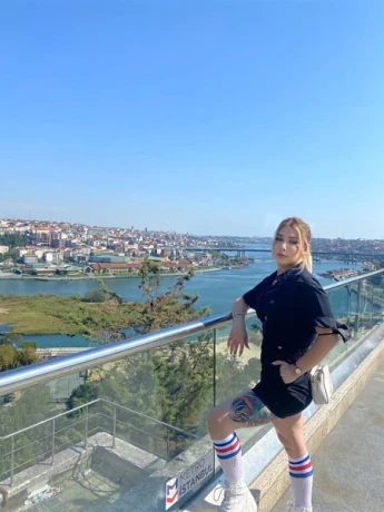 Ts Turkish Queen Melissa — 12 / 18