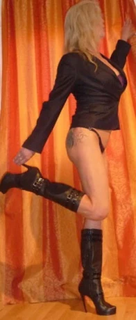 Swea Schlanke Grosse Lady — 2 / 13