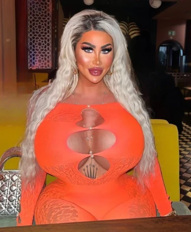Amira — 6 / 14