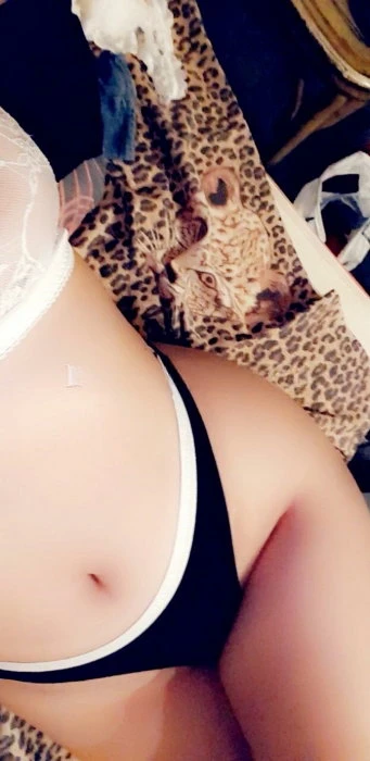 Vanessa — 4 / 6