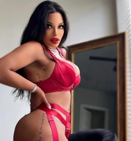 Jessica Monroe — 2 / 7