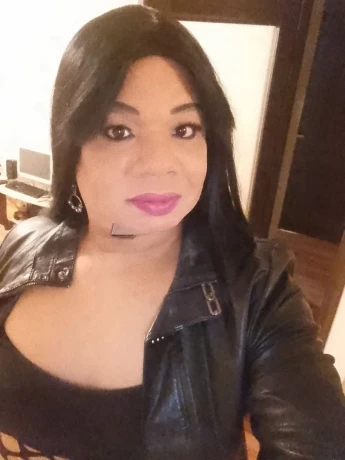 Monika Gonzalez — 3 / 4