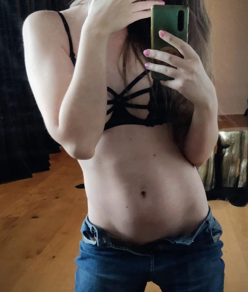 Evie Nur Escort Outcalls — 2 / 4